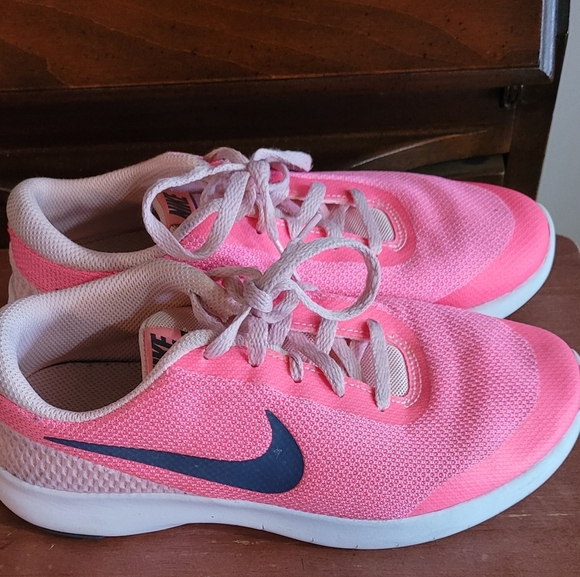 Nike Flex Experience Girls Shoes - Picture 4 of 10